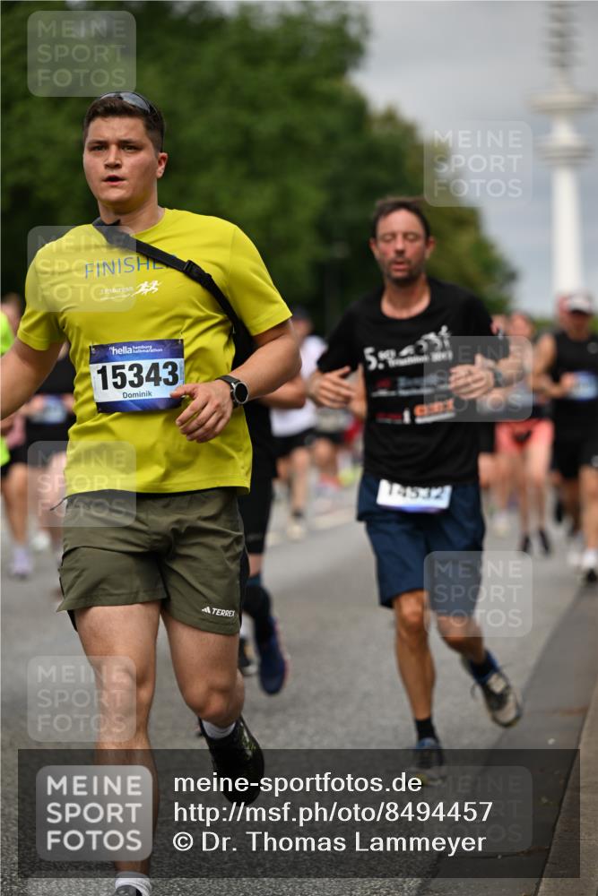 29.06.2025 - hella hamburg halbmarathon Dr. Thomas Lammeyer http://msf.ph/oto/8494457 29.06.2025 10:22:48 Kennedybrücke 1234, 1521, 2335, 2821, 3202, 3321, 3591, 3592, 4123, 4383, 5049, 5264, 5266, 5611, 5733, 5910, 6413, 7121, 7214, 7445, 7454, 8067, 8341, 8665, 8799, 9222, 9276, 9505, 9549, 9658, 10172, 10467, 10502, 10687, 10856, 11020 meine-sportfotos.de