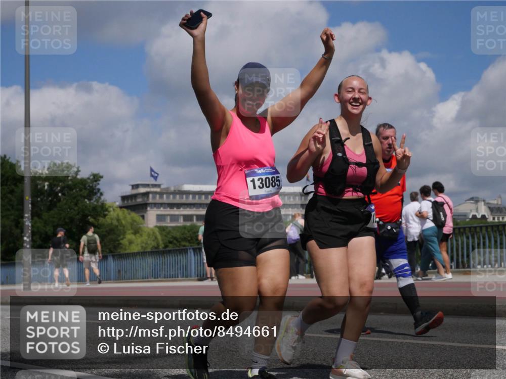 29.06.2025 - hella hamburg halbmarathon Luisa Fischer http://msf.ph/oto/8494661 29.06.2025 11:37:43 Kennedybrücke 13085, 3576 meine-sportfotos.de