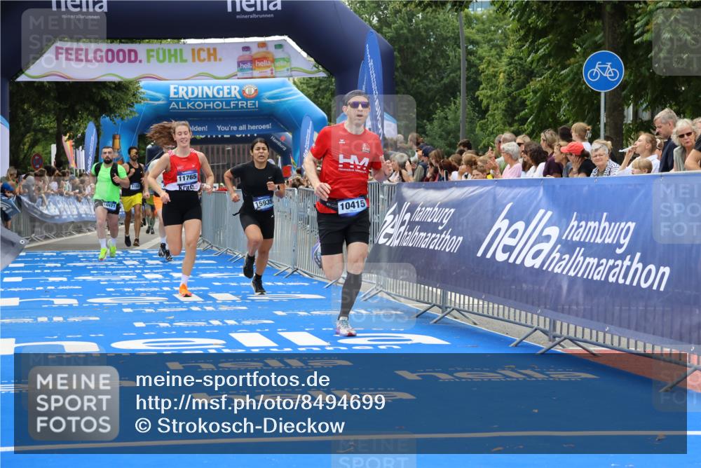 29.06.2025 - hella hamburg halbmarathon Strokosch-Dieckow http://msf.ph/oto/8494699 29.06.2025 10:41:48 Ziel 1169, 1512, 1763, 7092, 10415, 11765, 14346, 15521, 15535, 15935, 16507 meine-sportfotos.de