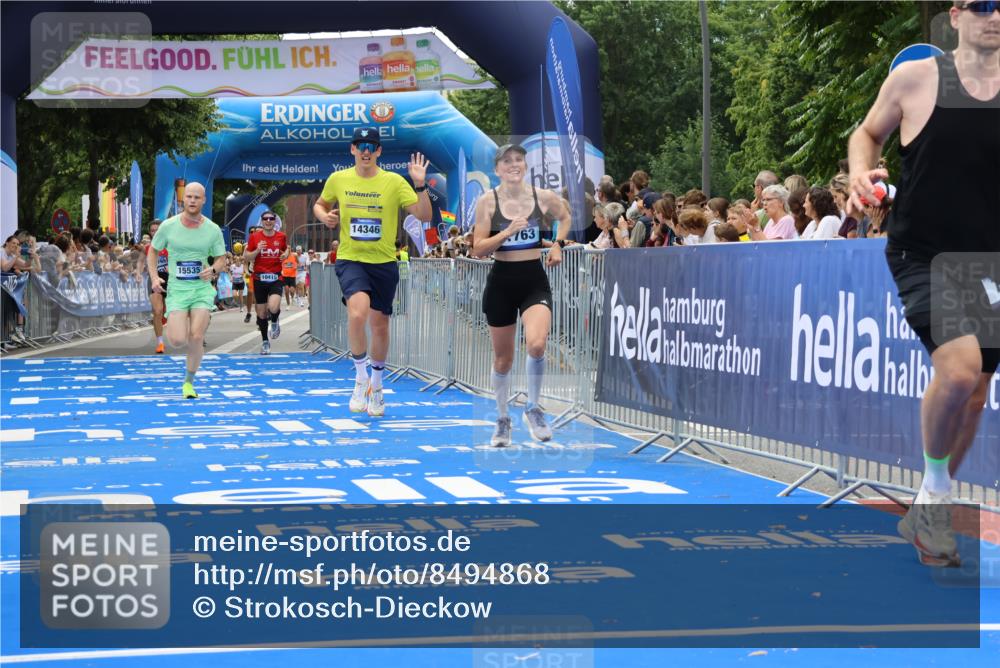 29.06.2025 - hella hamburg halbmarathon Strokosch-Dieckow http://msf.ph/oto/8494868 29.06.2025 10:41:43 Ziel 1512, 1763, 7092, 9640, 10415, 11765, 13714, 14346, 15535, 15935 meine-sportfotos.de