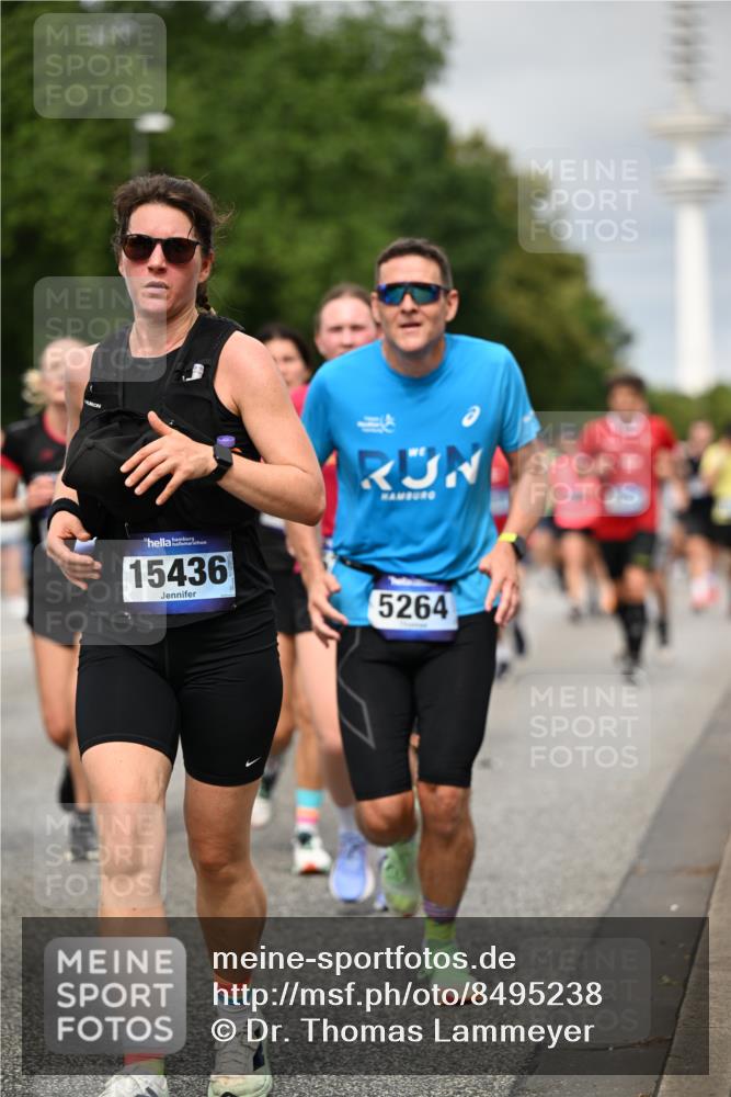 29.06.2025 - hella hamburg halbmarathon Dr. Thomas Lammeyer http://msf.ph/oto/8495238 29.06.2025 10:22:57 Kennedybrücke 1234, 1349, 1521, 2096, 2335, 3026, 3202, 3321, 3591, 3592, 4123, 4383, 4718, 4845, 5049, 5264, 5266, 5611, 5733, 5910, 6194, 6413, 6477, 6482, 7121, 7214, 7445, 7454, 8067, 8665, 8799, 9276, 9505, 9549, 9658, 9756, 9757, 9964, 10037, 10172, 10467, 10502, 10687, 10816, 10856, 11020 meine-sportfotos.de