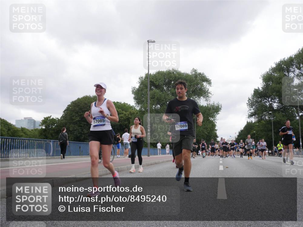 29.06.2025 - hella hamburg halbmarathon Luisa Fischer http://msf.ph/oto/8495240 29.06.2025 10:53:23 Kennedybrücke 17085, 7301, 17089, 755, 1525, 2160, 3710, 4168, 6989, 7755, 8254, 9940, 10060 meine-sportfotos.de
