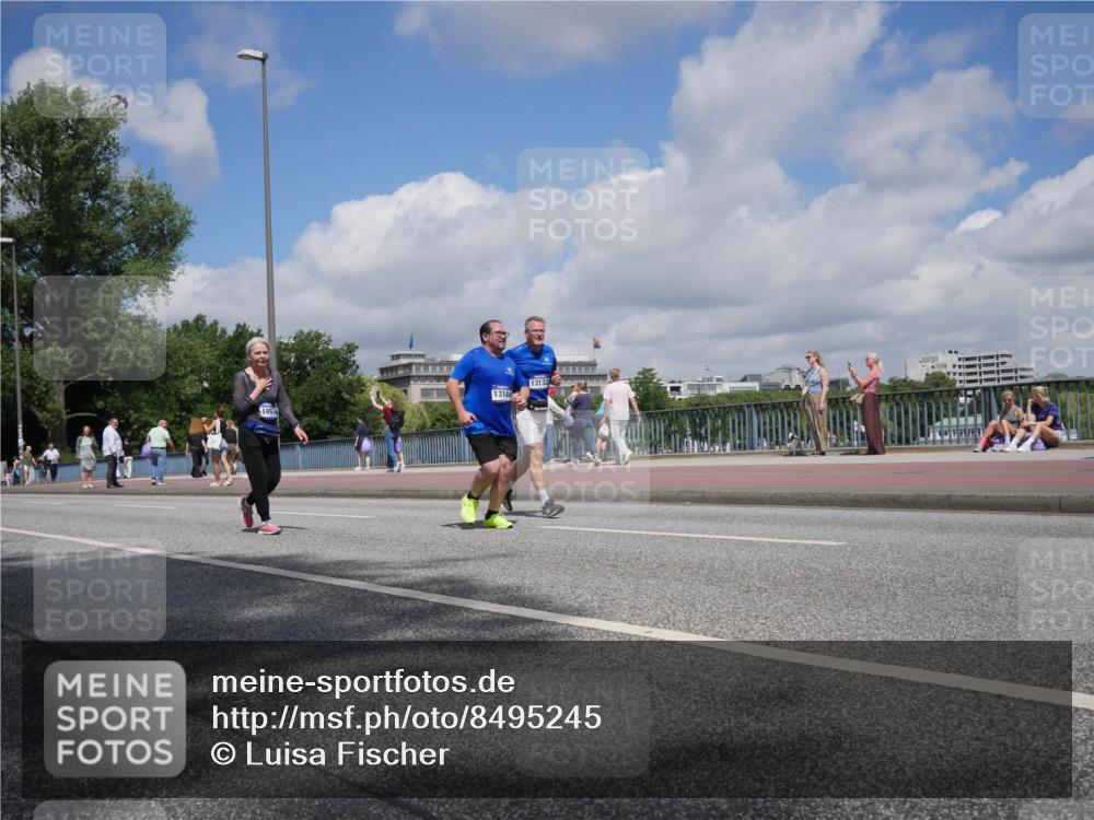 29.06.2025 - hella hamburg halbmarathon Luisa Fischer http://msf.ph/oto/8495245 29.06.2025 11:39:37 Kennedybrücke 149, 13144, 13132, 2400, 10723 meine-sportfotos.de