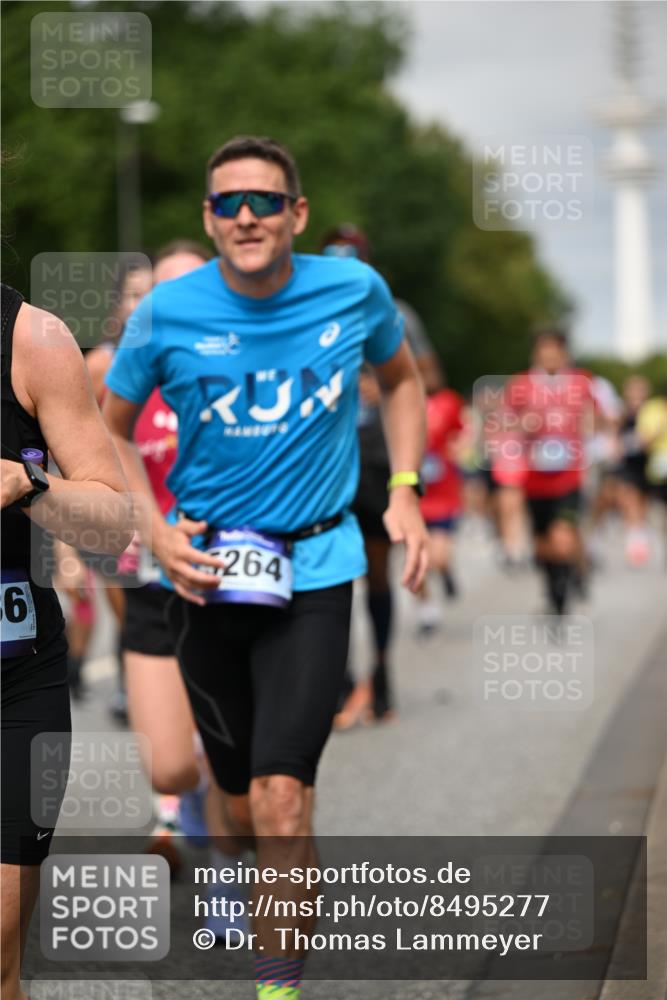 29.06.2025 - hella hamburg halbmarathon Dr. Thomas Lammeyer http://msf.ph/oto/8495277 29.06.2025 10:22:57 Kennedybrücke 1234, 1349, 1521, 2096, 2335, 3026, 3202, 3321, 3591, 3592, 4123, 4383, 4718, 4845, 5049, 5264, 5266, 5611, 5733, 5910, 6194, 6413, 6477, 6482, 7121, 7214, 7445, 7454, 8067, 8665, 8799, 9276, 9505, 9549, 9658, 9756, 9757, 9964, 10037, 10172, 10467, 10502, 10687, 10816, 10856, 11020 meine-sportfotos.de