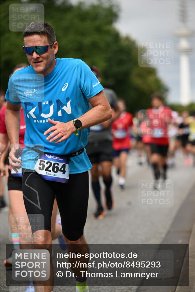 29.06.2025 - hella hamburg halbmarathon Dr. Thomas Lammeyer http://msf.ph/oto/8495293 29.06.2025 10:22:58 Kennedybrücke 1349, 1521, 2096, 2781, 3026, 3202, 3321, 3591, 3592, 4123, 4383, 4718, 4845, 5049, 5264, 5266, 5323, 5611, 5733, 5910, 6194, 6413, 6477, 6482, 7121, 7214, 7445, 7454, 8067, 8665, 8799, 9276, 9505, 9549, 9658, 9756, 9757, 9964, 10037, 10172, 10467, 10502, 10687, 10816, 10856, 11020 meine-sportfotos.de