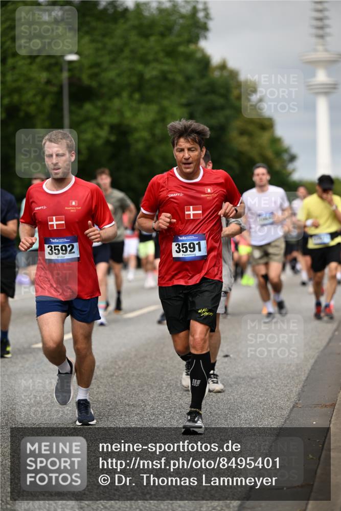 29.06.2025 - hella hamburg halbmarathon Dr. Thomas Lammeyer http://msf.ph/oto/8495401 29.06.2025 10:23:01 Kennedybrücke 1349, 1521, 2096, 2311, 2781, 3026, 3202, 3321, 3591, 3592, 4718, 4845, 5049, 5264, 5266, 5323, 5611, 5733, 5910, 6194, 6413, 6477, 6482, 7051, 7121, 7214, 7454, 7566, 7844, 8665, 8799, 9505, 9549, 9652, 9658, 9756, 9757, 9964, 10037, 10172, 10467, 10502, 10687, 10816, 10856, 11020 meine-sportfotos.de