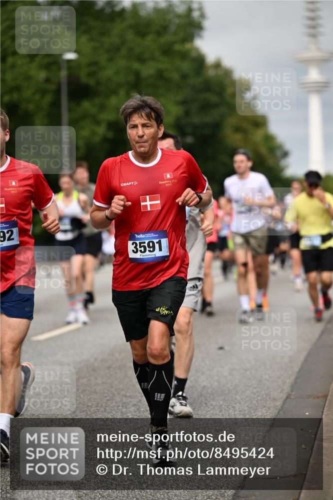 29.06.2025 - hella hamburg halbmarathon Dr. Thomas Lammeyer http://msf.ph/oto/8495424 29.06.2025 10:23:01 Kennedybrücke 1349, 1521, 2096, 2311, 2781, 3026, 3202, 3321, 3591, 3592, 4718, 4845, 5049, 5264, 5266, 5323, 5611, 5733, 5910, 6194, 6413, 6477, 6482, 7051, 7121, 7214, 7454, 7566, 7844, 8665, 8799, 9505, 9549, 9652, 9658, 9756, 9757, 9964, 10037, 10172, 10467, 10502, 10687, 10816, 10856, 11020 meine-sportfotos.de