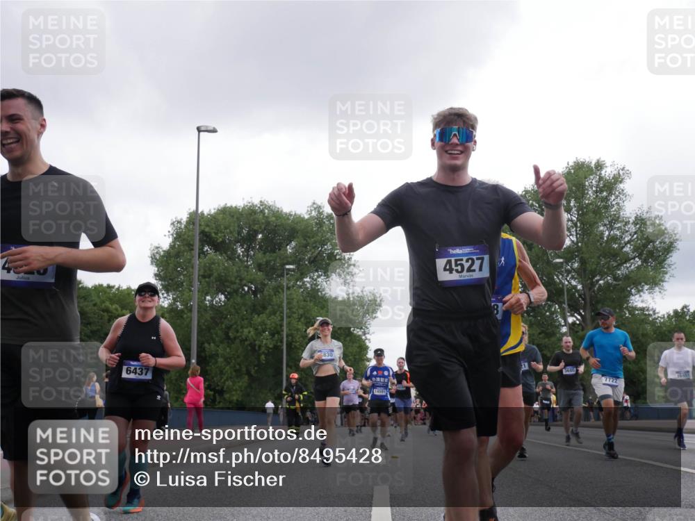 29.06.2025 - hella hamburg halbmarathon Luisa Fischer http://msf.ph/oto/8495428 29.06.2025 10:53:34 Kennedybrücke 6437, 830, 4527, 14591, 3680, 7722, 1259, 3680, 3701, 3710, 4168, 5119, 5552, 7721, 7722, 8299, 9940, 10033 meine-sportfotos.de