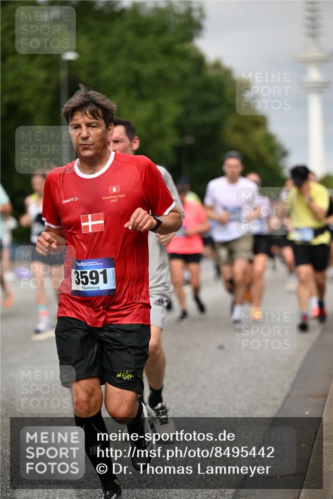 29.06.2025 - hella hamburg halbmarathon Dr. Thomas Lammeyer http://msf.ph/oto/8495442 29.06.2025 10:23:02 Kennedybrücke 1349, 1521, 2096, 2311, 2781, 3026, 3202, 3321, 3529, 3591, 3592, 4718, 4845, 5049, 5264, 5266, 5323, 5611, 5733, 5910, 6194, 6413, 6477, 6482, 7051, 7121, 7214, 7454, 7566, 7844, 8665, 8799, 9505, 9549, 9652, 9658, 9756, 9757, 9964, 10037, 10172, 10467, 10502, 10687, 10816, 10856, 11020 meine-sportfotos.de