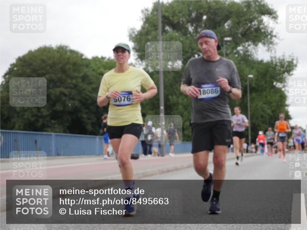 29.06.2025 - hella hamburg halbmarathon Luisa Fischer http://msf.ph/oto/8495663 29.06.2025 10:53:55 Kennedybrücke 5076, 18086, 1478, 1487, 1511, 2047, 4695, 7133, 7161, 7677, 8833, 9096 meine-sportfotos.de