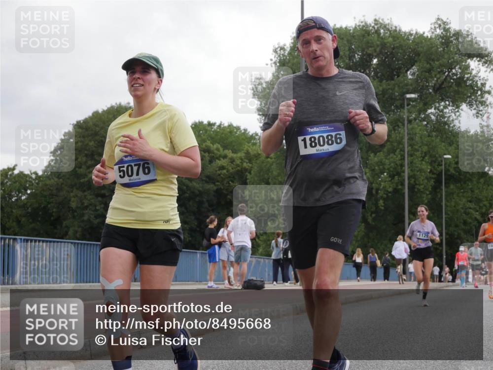 29.06.2025 - hella hamburg halbmarathon Luisa Fischer http://msf.ph/oto/8495668 29.06.2025 10:53:56 Kennedybrücke 5076, 18086, 1129, 18, 1478, 1487, 1511, 2047, 4695, 7133, 7161, 7677, 8833, 9096, 10437 meine-sportfotos.de