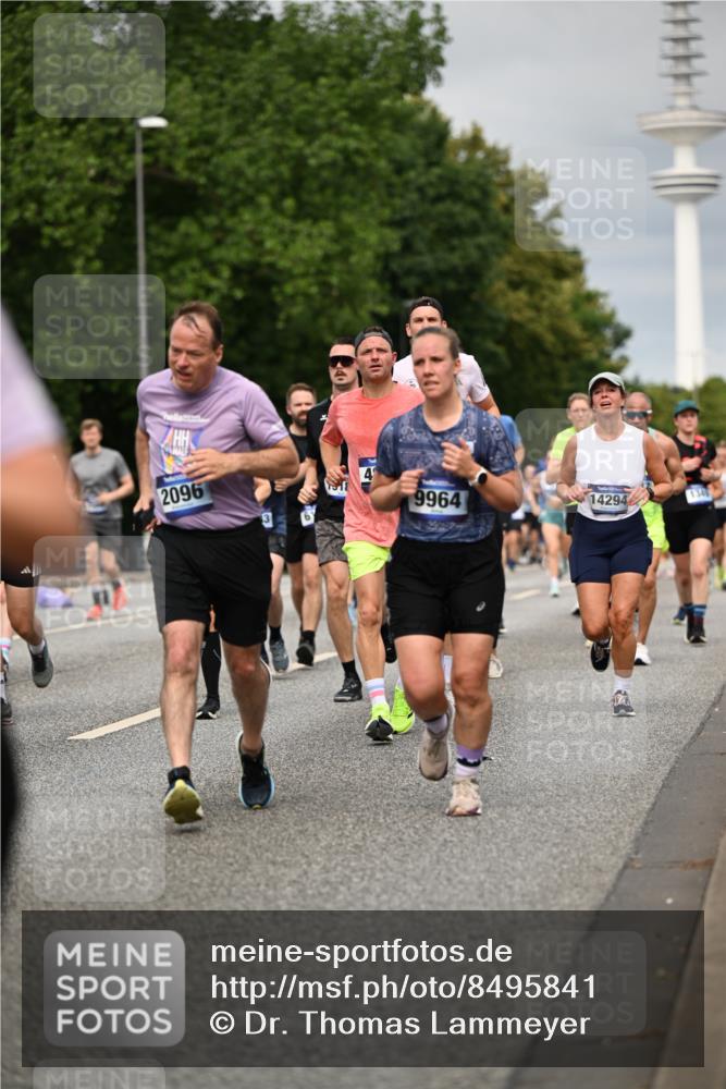 29.06.2025 - hella hamburg halbmarathon Dr. Thomas Lammeyer http://msf.ph/oto/8495841 29.06.2025 10:23:07 Kennedybrücke 1349, 1521, 1718, 2096, 2311, 2781, 3026, 3321, 3529, 3591, 3592, 4718, 4845, 5034, 5049, 5098, 5264, 5266, 5323, 5910, 6194, 6413, 6477, 6482, 7051, 7214, 7252, 7454, 7566, 7844, 8575, 8799, 9549, 9652, 9658, 9756, 9757, 9964, 10037, 10172, 10687, 10816, 11081 meine-sportfotos.de