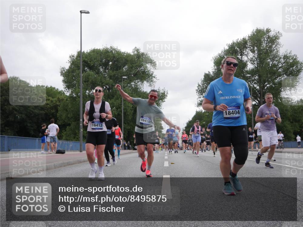29.06.2025 - hella hamburg halbmarathon Luisa Fischer http://msf.ph/oto/8495875 29.06.2025 10:54:10 Kennedybrücke 16412, 090, 16410, 18404, 3647, 4848, 6178, 7141, 8986, 9605 meine-sportfotos.de