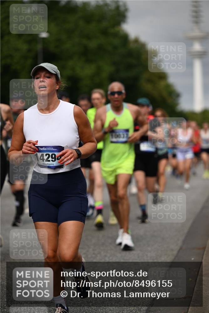 29.06.2025 - hella hamburg halbmarathon Dr. Thomas Lammeyer http://msf.ph/oto/8496155 29.06.2025 10:23:11 Kennedybrücke 1349, 1718, 2096, 2311, 2589, 2781, 2895, 3026, 3105, 3118, 3321, 3529, 3591, 3592, 4718, 4845, 5034, 5049, 5098, 5323, 6194, 6270, 6477, 6482, 7051, 7214, 7252, 7566, 7844, 8575, 8799, 9549, 9652, 9658, 9756, 9757, 9964, 10037, 10172, 10687, 10816, 11081 meine-sportfotos.de