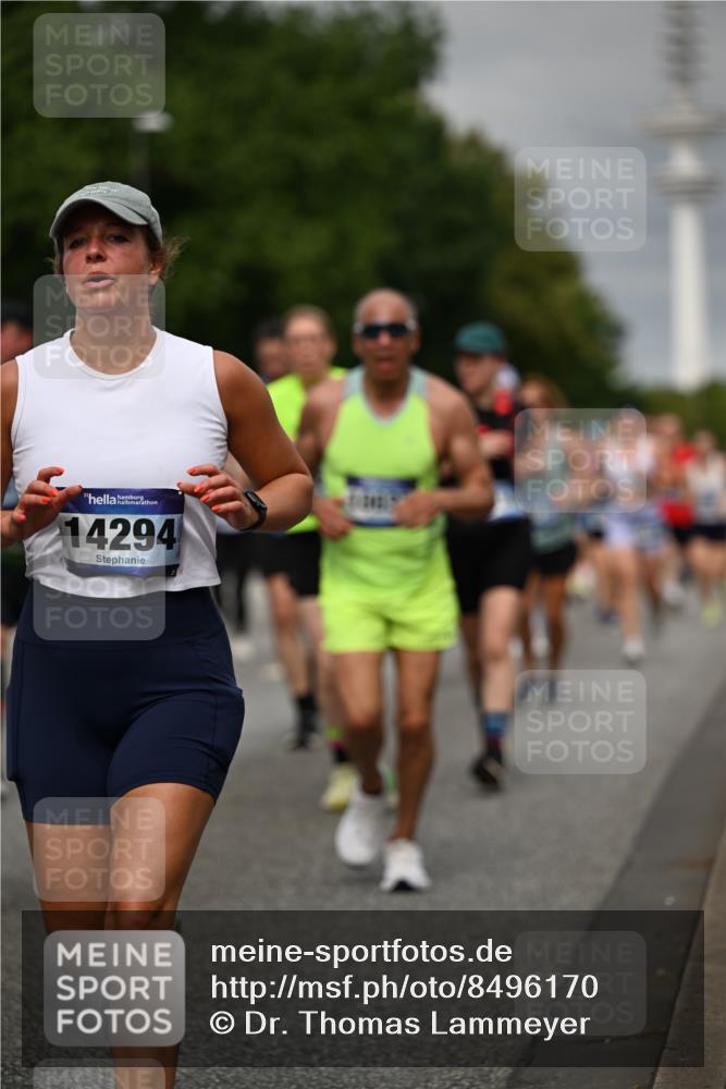 29.06.2025 - hella hamburg halbmarathon Dr. Thomas Lammeyer http://msf.ph/oto/8496170 29.06.2025 10:23:12 Kennedybrücke 1349, 1718, 2096, 2311, 2589, 2781, 2895, 3026, 3105, 3118, 3321, 3529, 3591, 3592, 4718, 4845, 5034, 5049, 5098, 5323, 6194, 6270, 6477, 6482, 7051, 7214, 7252, 7566, 7844, 8575, 8799, 9549, 9652, 9658, 9756, 9757, 9964, 10037, 10172, 10687, 10816, 11081 meine-sportfotos.de