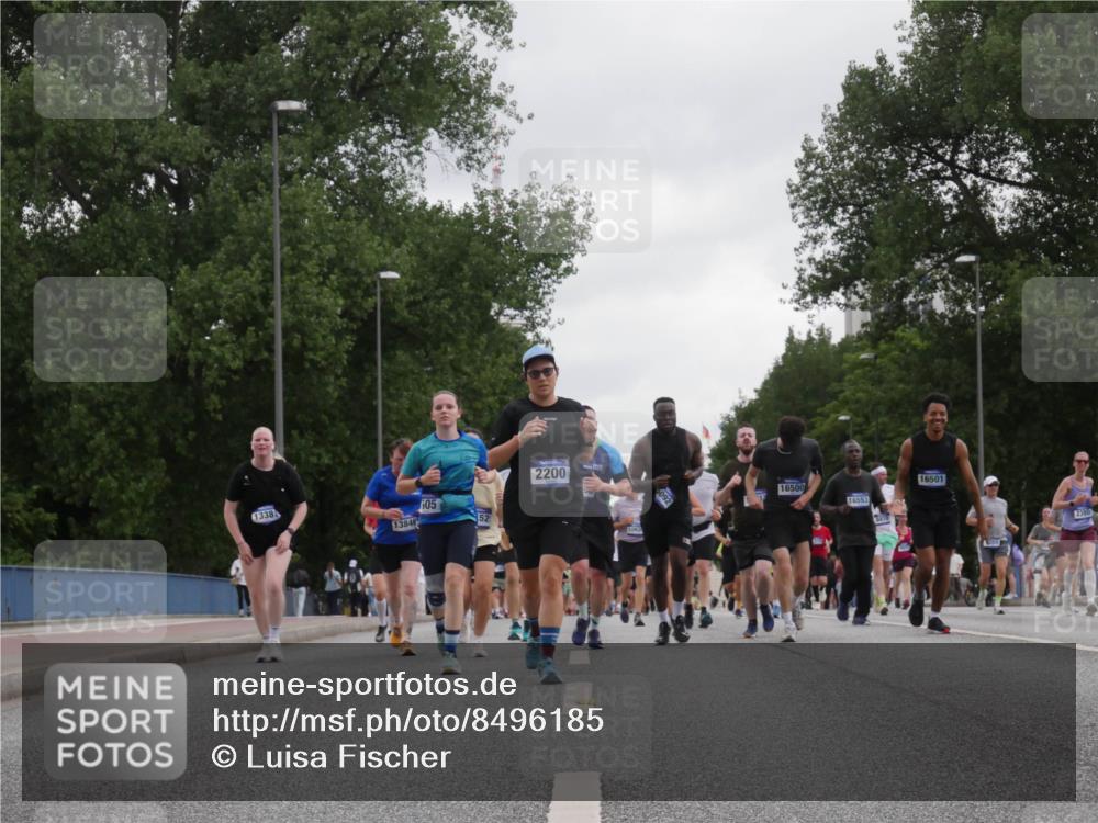 29.06.2025 - hella hamburg halbmarathon Luisa Fischer http://msf.ph/oto/8496185 29.06.2025 10:54:36 Kennedybrücke 1338, 13846, 505, 52, 2200, 1063, 5092, 16500, 16553, 16501, 2380, 1930, 2380, 3838, 4771, 7012, 7769, 7938, 9166, 9167, 9933 meine-sportfotos.de