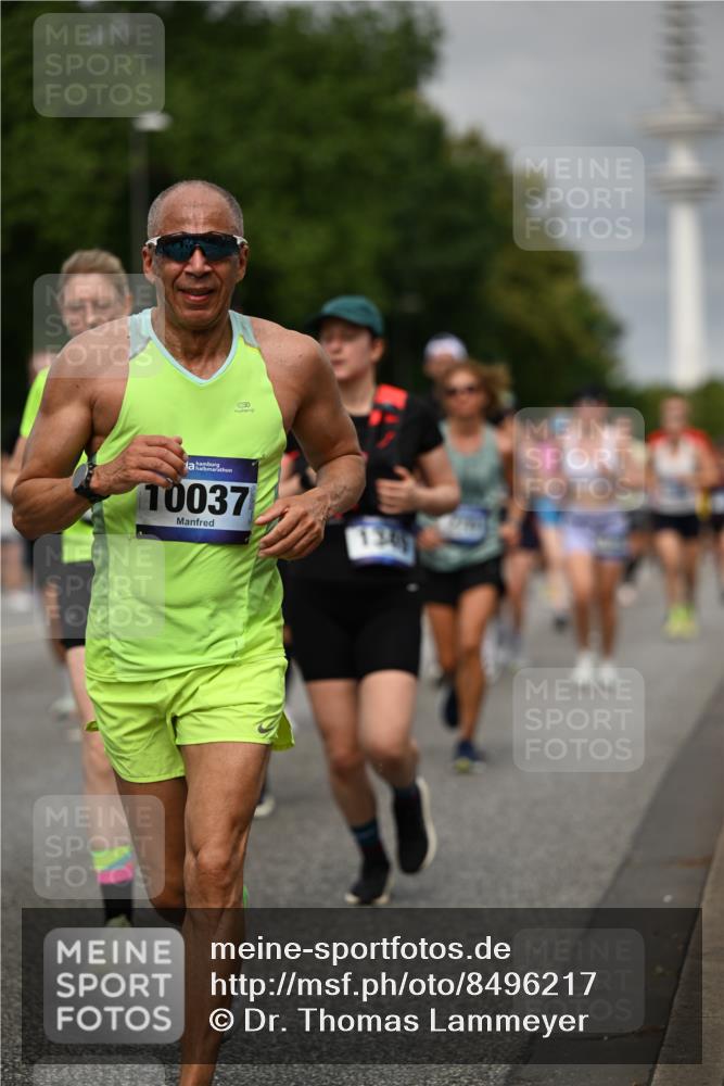29.06.2025 - hella hamburg halbmarathon Dr. Thomas Lammeyer http://msf.ph/oto/8496217 29.06.2025 10:23:13 Kennedybrücke 1349, 1718, 2096, 2311, 2589, 2781, 2895, 3026, 3105, 3118, 3321, 3529, 3591, 3592, 4718, 4845, 5034, 5098, 5323, 6194, 6270, 6477, 6482, 7051, 7252, 7566, 7844, 8575, 8799, 9549, 9652, 9658, 9756, 9757, 9964, 10037, 10172, 10687, 10816, 11081 meine-sportfotos.de