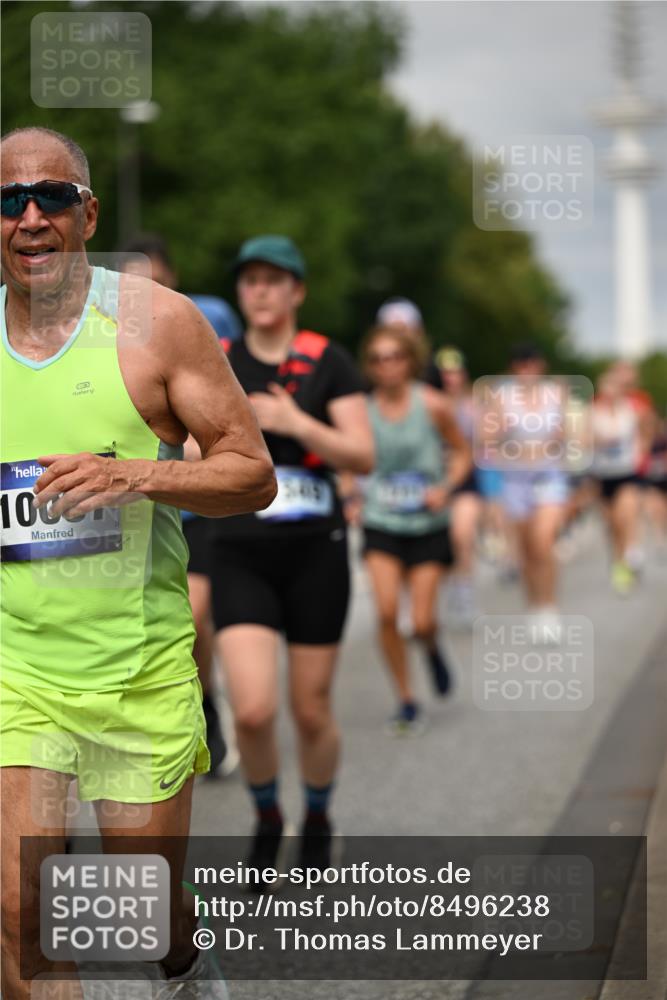 29.06.2025 - hella hamburg halbmarathon Dr. Thomas Lammeyer http://msf.ph/oto/8496238 29.06.2025 10:23:13 Kennedybrücke 1349, 1718, 2096, 2311, 2589, 2781, 2895, 3026, 3105, 3118, 3321, 3529, 3591, 3592, 4718, 4845, 5034, 5098, 5323, 6194, 6270, 6477, 6482, 7051, 7252, 7566, 7844, 8575, 8799, 9549, 9652, 9658, 9756, 9757, 9964, 10037, 10172, 10687, 10816, 11081 meine-sportfotos.de