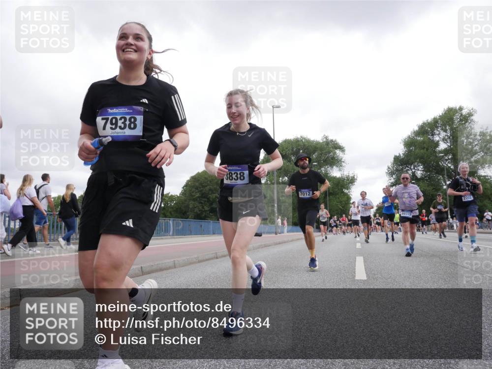 29.06.2025 - hella hamburg halbmarathon Luisa Fischer http://msf.ph/oto/8496334 29.06.2025 10:54:46 Kennedybrücke 7938, 3838, 7012, 20372, 2202, 1617, 1930, 2202, 2380, 2484, 2485, 3838, 4652, 5286, 5289, 5357, 6945, 7012, 7938, 8410, 10521, 10552, 10636 meine-sportfotos.de