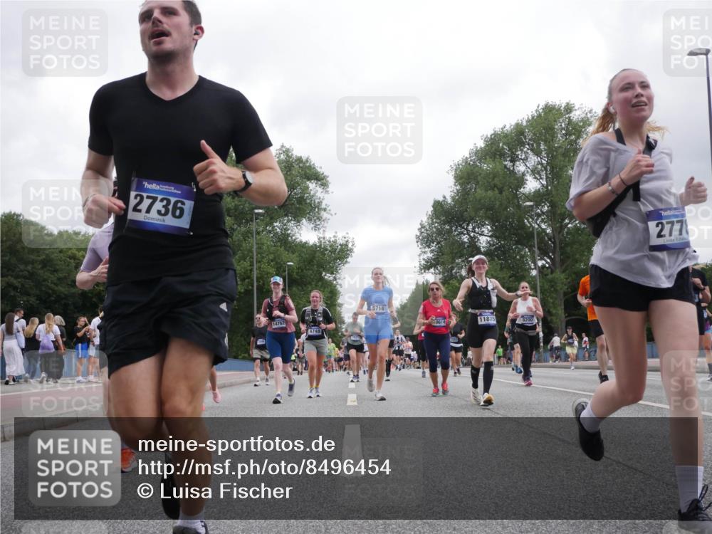 29.06.2025 - hella hamburg halbmarathon Luisa Fischer http://msf.ph/oto/8496454 29.06.2025 10:54:59 Kennedybrücke 2736, 14762, 4748, 7825, 5716, 10614, 11875, 8200, 277, 1203, 1404, 1617, 2736, 2778, 3038, 5062, 5716, 6091, 6945, 6954, 7770, 7771, 7825, 7992, 8200, 8621, 10614, 10673 meine-sportfotos.de
