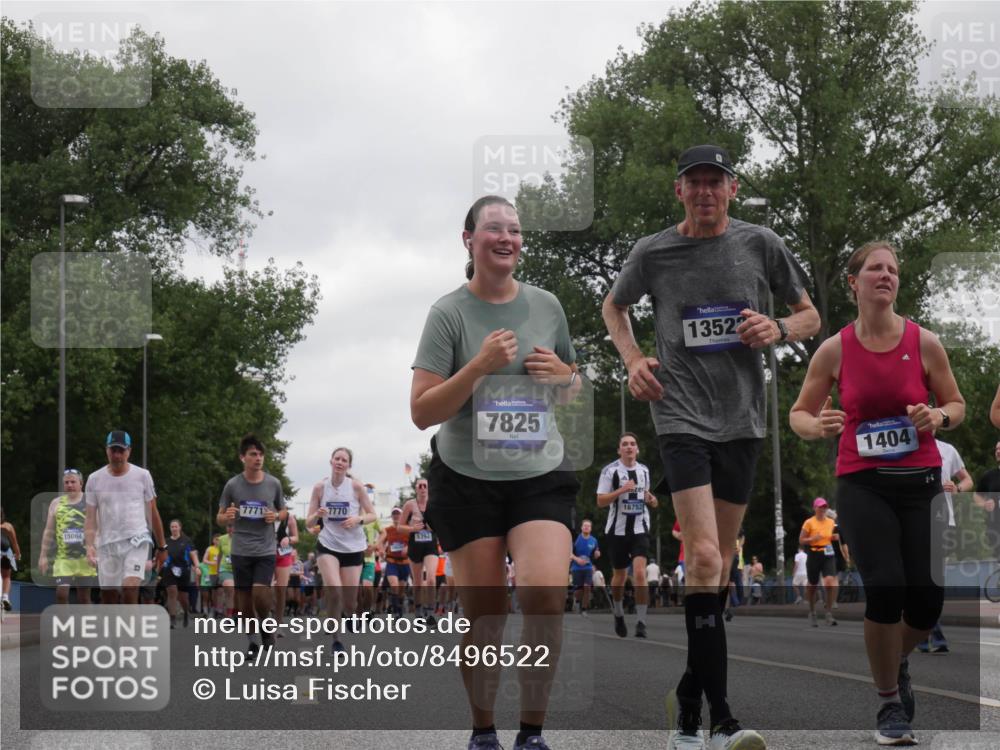 29.06.2025 - hella hamburg halbmarathon Luisa Fischer http://msf.ph/oto/8496522 29.06.2025 10:55:04 Kennedybrücke 7771, 15064, 7770, 5393, 7825, 16752, 13522, 1404, 1203, 1404, 1418, 3038, 4878, 5062, 5394, 5716, 6954, 7770, 7771, 7825, 8040, 8200, 8621, 9462, 10614, 10830 meine-sportfotos.de