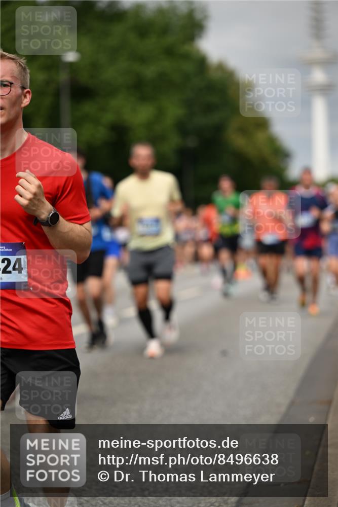 29.06.2025 - hella hamburg halbmarathon Dr. Thomas Lammeyer http://msf.ph/oto/8496638 29.06.2025 10:23:21 Kennedybrücke 1325, 1332, 1349, 1718, 1755, 2017, 2096, 2311, 2589, 2781, 2812, 2895, 3026, 3105, 3118, 3529, 4108, 4110, 4718, 4722, 4845, 5034, 5080, 5098, 5323, 5449, 6194, 6270, 6477, 6482, 6542, 6736, 7051, 7143, 7252, 7566, 7844, 8575, 8761, 9252, 9270, 9272, 9652, 9756, 9757, 9856, 9964, 10037, 10124, 10129, 10816, 11081 meine-sportfotos.de