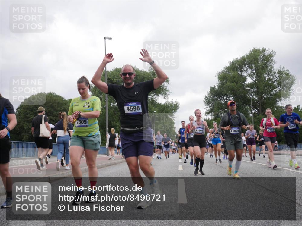 29.06.2025 - hella hamburg halbmarathon Luisa Fischer http://msf.ph/oto/8496721 29.06.2025 10:55:23 Kennedybrücke 1305, 4598, 11608, 11609, 9583, 9582, 3594, 1997, 3934, 4087, 5291, 6456, 6961, 7691, 7841, 9220, 9582, 9583, 9594, 9673 meine-sportfotos.de