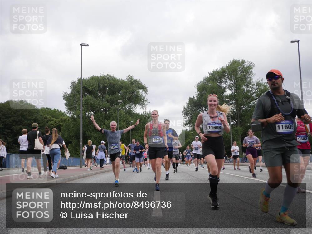 29.06.2025 - hella hamburg halbmarathon Luisa Fischer http://msf.ph/oto/8496736 29.06.2025 10:55:25 Kennedybrücke 16015, 4713, 6947, 3668, 4920, 11608, 9594, 11609, 9582, 4087, 4273, 5291, 6885, 6961, 7691, 9220, 9582, 9583, 9594, 9673 meine-sportfotos.de