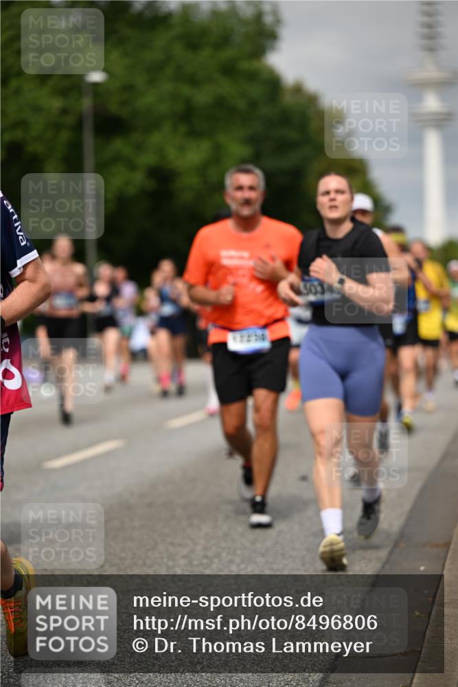 29.06.2025 - hella hamburg halbmarathon Dr. Thomas Lammeyer http://msf.ph/oto/8496806 29.06.2025 10:23:26 Kennedybrücke 1159, 1160, 1325, 1332, 1349, 1708, 1718, 1755, 2017, 2311, 2589, 2703, 2781, 2812, 2895, 3026, 3105, 3118, 3529, 4108, 4110, 4722, 5034, 5080, 5098, 5323, 5449, 6249, 6270, 6542, 6736, 7051, 7143, 7252, 7566, 7844, 8575, 8761, 9252, 9270, 9272, 9652, 9856, 10124, 10129, 10540, 11081 meine-sportfotos.de