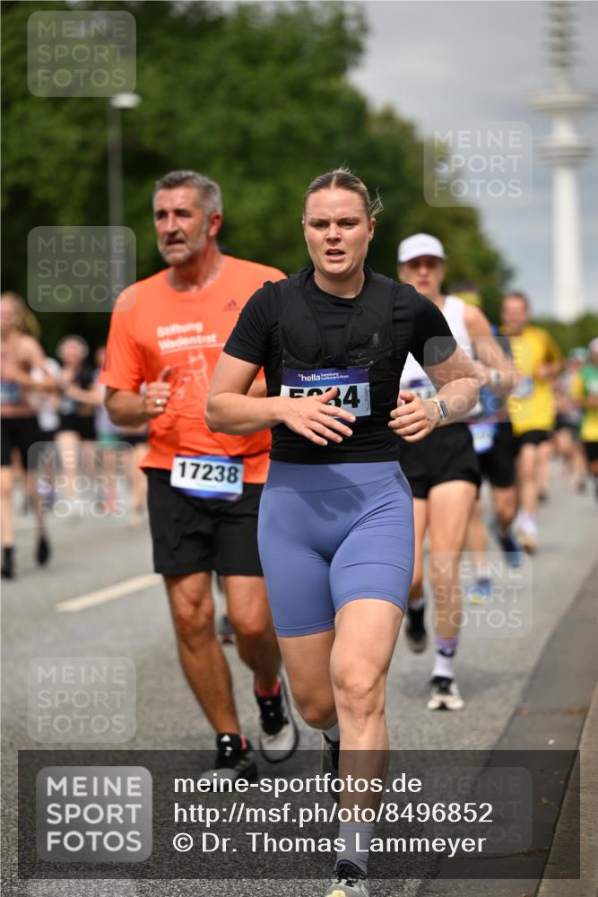 29.06.2025 - hella hamburg halbmarathon Dr. Thomas Lammeyer http://msf.ph/oto/8496852 29.06.2025 10:23:27 Kennedybrücke 1159, 1160, 1325, 1332, 1708, 1718, 1755, 2017, 2311, 2589, 2703, 2781, 2812, 2895, 3105, 3118, 3529, 4108, 4110, 4722, 5034, 5080, 5098, 5323, 5449, 6249, 6270, 6542, 6736, 7051, 7143, 7252, 7566, 7844, 8575, 8761, 9252, 9270, 9272, 9652, 9856, 10124, 10129, 10540, 11081 meine-sportfotos.de