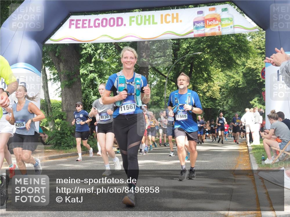 29.06.2025 - hella hamburg halbmarathon KatJ http://msf.ph/oto/8496958 29.06.2025 11:41:30 Zwischen KM18-KM19 2407, 2973, 4355, 8594 meine-sportfotos.de
