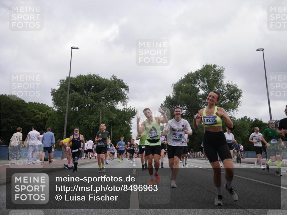 29.06.2025 - hella hamburg halbmarathon Luisa Fischer http://msf.ph/oto/8496963 29.06.2025 10:55:48 Kennedybrücke 16642, 10029, 170, 7737, 4729, 14215, 5262, 1369, 2308, 2593, 3645, 5262, 6671, 7682, 7737, 8250, 8251, 10634 meine-sportfotos.de