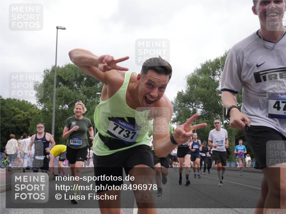 29.06.2025 - hella hamburg halbmarathon Luisa Fischer http://msf.ph/oto/8496978 29.06.2025 10:55:50 Kennedybrücke 10029, 16642, 7731, 13152, 47, 1369, 2308, 2593, 3645, 5262, 6671, 7682, 7737, 8250, 8251, 10600, 10634, 10693 meine-sportfotos.de