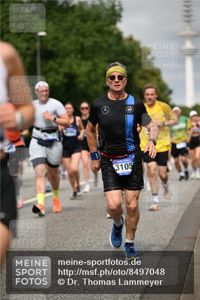 29.06.2025 - hella hamburg halbmarathon Dr. Thomas Lammeyer http://msf.ph/oto/8497048 29.06.2025 10:23:30 Kennedybrücke 1159, 1160, 1325, 1332, 1708, 1718, 1755, 2017, 2311, 2589, 2703, 2812, 2895, 3105, 3118, 3529, 4108, 4110, 4722, 5034, 5080, 5098, 5449, 6249, 6270, 6542, 6736, 7143, 7252, 7566, 7844, 8575, 8761, 8778, 9252, 9270, 9272, 9652, 9856, 10124, 10129, 10540, 10966, 11081 meine-sportfotos.de