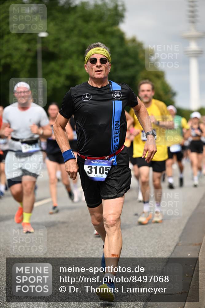 29.06.2025 - hella hamburg halbmarathon Dr. Thomas Lammeyer http://msf.ph/oto/8497068 29.06.2025 10:23:30 Kennedybrücke 1159, 1160, 1325, 1332, 1708, 1718, 1755, 2017, 2311, 2589, 2703, 2812, 2895, 3105, 3118, 3529, 4108, 4110, 4722, 5034, 5080, 5098, 5449, 6249, 6270, 6542, 6736, 7143, 7252, 7566, 7844, 8575, 8761, 8778, 9252, 9270, 9272, 9652, 9856, 10124, 10129, 10540, 10966, 11081 meine-sportfotos.de