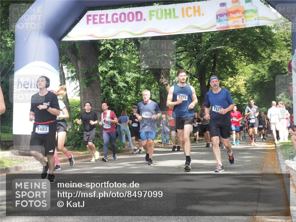 29.06.2025 - hella hamburg halbmarathon KatJ http://msf.ph/oto/8497099 29.06.2025 11:41:38 Zwischen KM18-KM19 1371, 1375, 1629, 2407, 2973, 4273, 4974, 5562, 6837, 7483 meine-sportfotos.de