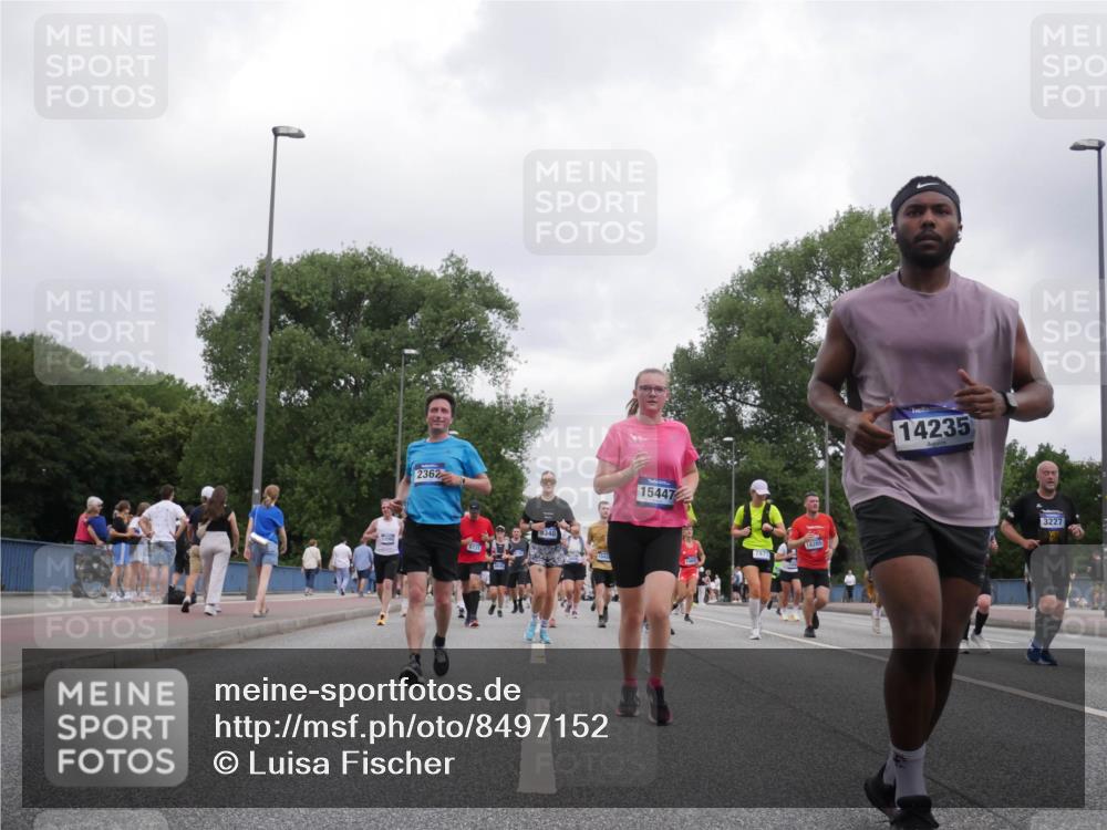 29.06.2025 - hella hamburg halbmarathon Luisa Fischer http://msf.ph/oto/8497152 29.06.2025 10:56:06 Kennedybrücke 2362, 9731, 9340, 15447, 7871, 18205, 14235, 3227, 2983, 2988, 3227, 3787, 6135, 6604, 7511, 7735, 7871, 9340, 10884 meine-sportfotos.de