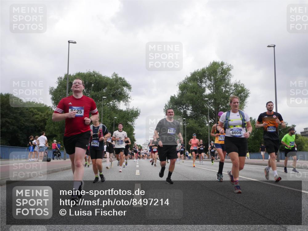 29.06.2025 - hella hamburg halbmarathon Luisa Fischer http://msf.ph/oto/8497214 29.06.2025 10:56:13 Kennedybrücke 125, 4606, 10, 12193, 6135, 751, 6604, 18751, 2420, 2983, 2988, 6135, 6604, 7032, 7511, 7690, 7871, 9340, 10080, 10417, 10568 meine-sportfotos.de