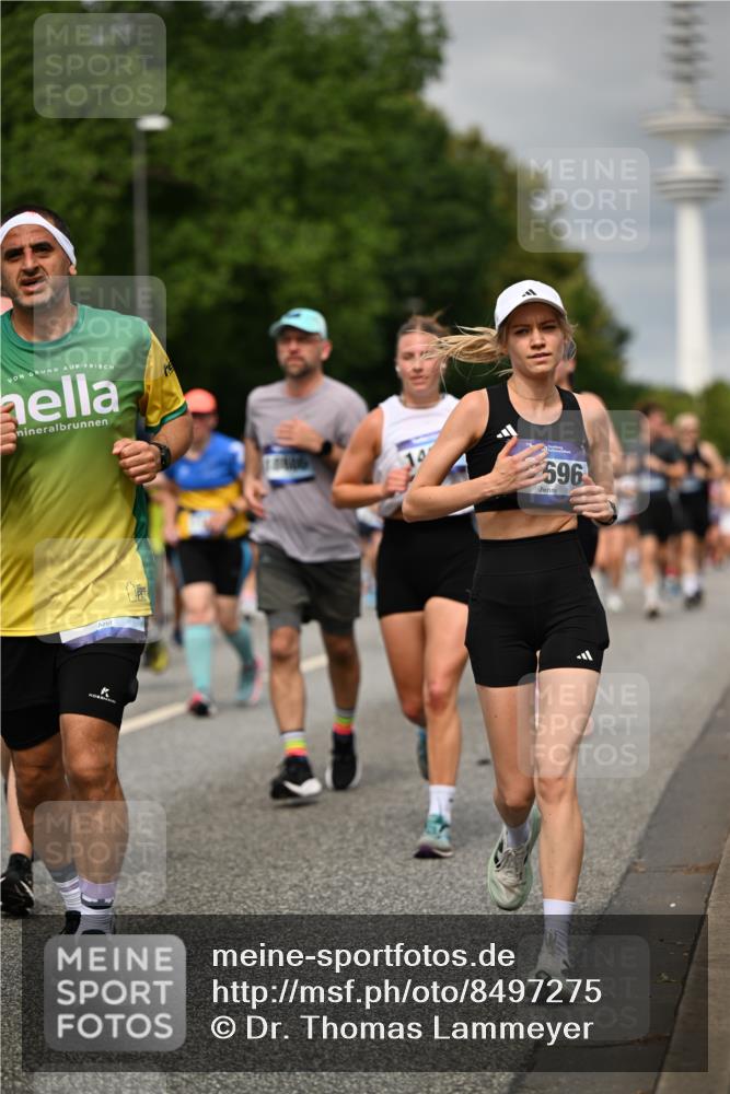 29.06.2025 - hella hamburg halbmarathon Dr. Thomas Lammeyer http://msf.ph/oto/8497275 29.06.2025 10:23:36 Kennedybrücke 1159, 1160, 1325, 1332, 1708, 1755, 2017, 2405, 2589, 2703, 2795, 2812, 2895, 2993, 2995, 3105, 3118, 3446, 4108, 4110, 4170, 4722, 5034, 5080, 5178, 5397, 5429, 5449, 6249, 6270, 6542, 6736, 7143, 7249, 7252, 8427, 8537, 8761, 8778, 9252, 9270, 9272, 9856, 10124, 10129, 10540, 10966, 11081 meine-sportfotos.de