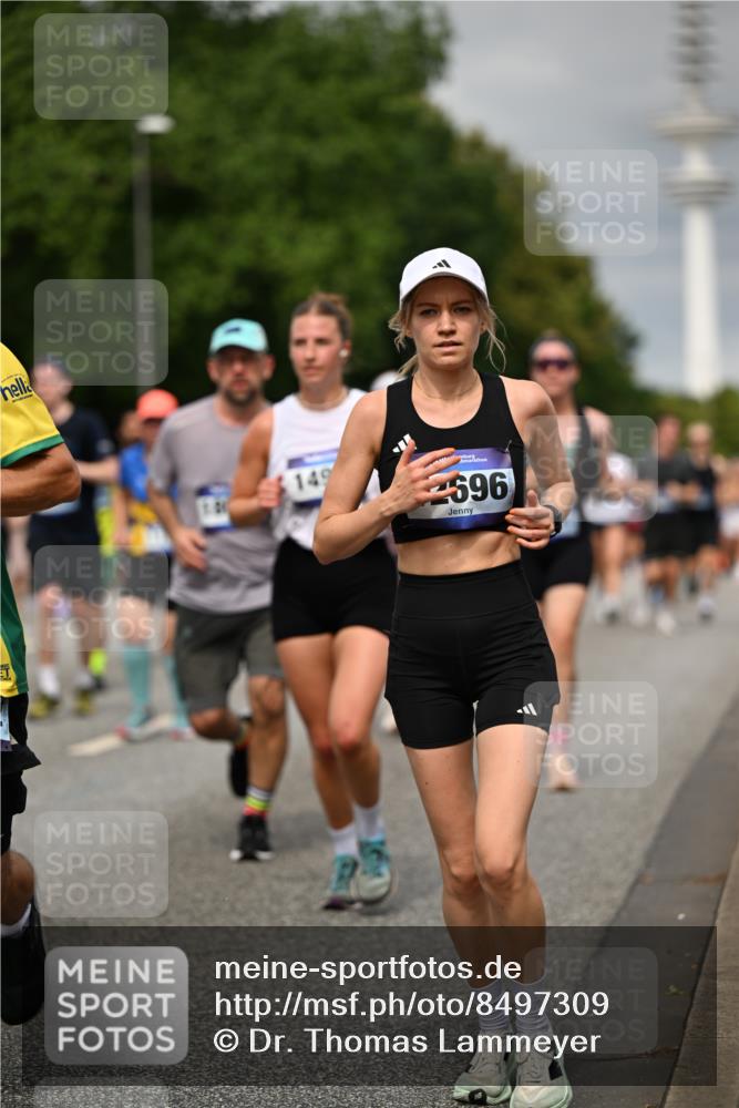 29.06.2025 - hella hamburg halbmarathon Dr. Thomas Lammeyer http://msf.ph/oto/8497309 29.06.2025 10:23:36 Kennedybrücke 1159, 1160, 1325, 1332, 1708, 1755, 2017, 2405, 2589, 2703, 2795, 2812, 2895, 2993, 2995, 3105, 3118, 3446, 4108, 4110, 4170, 4722, 5034, 5080, 5178, 5397, 5429, 5449, 6249, 6270, 6542, 6736, 7143, 7249, 7252, 8427, 8537, 8761, 8778, 9252, 9270, 9272, 9856, 10124, 10129, 10540, 10966, 11081 meine-sportfotos.de