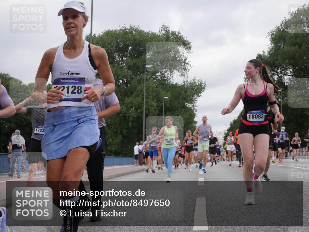 29.06.2025 - hella hamburg halbmarathon Luisa Fischer http://msf.ph/oto/8497650 29.06.2025 10:56:55 Kennedybrücke 1723, 2128, 9685, 1194, 2409, 16976, 18083, 2528, 3226, 4591, 5562, 6913, 7068, 7611, 7876, 8212, 8906, 9103, 9545, 9685, 10175 meine-sportfotos.de