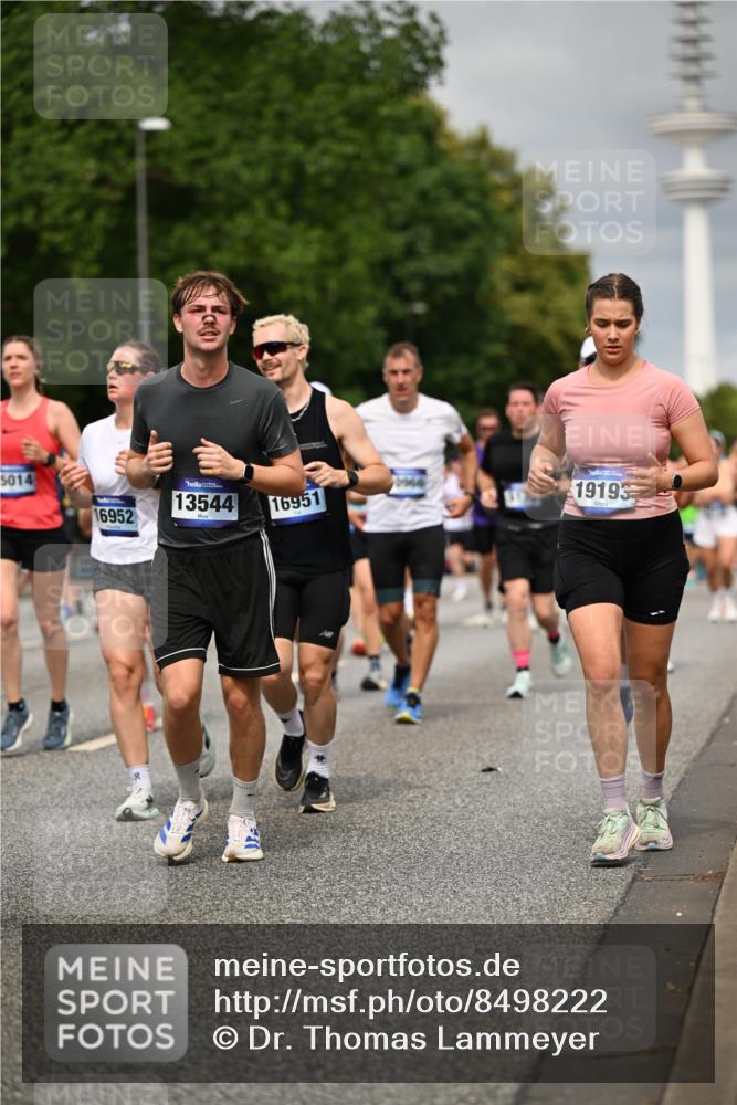 29.06.2025 - hella hamburg halbmarathon Dr. Thomas Lammeyer http://msf.ph/oto/8498222 29.06.2025 10:23:44 Kennedybrücke 1159, 1160, 1325, 1332, 1708, 1755, 2017, 2405, 2703, 2795, 2812, 2918, 2993, 2995, 3446, 3631, 4108, 4110, 4170, 4562, 4570, 4722, 4979, 5080, 5178, 5397, 5429, 5449, 6249, 6542, 6736, 6939, 7143, 7248, 7249, 7836, 8427, 8537, 8761, 8778, 9252, 9270, 9272, 9856, 10124, 10129, 10349, 10540, 10594, 10966, 11247 meine-sportfotos.de