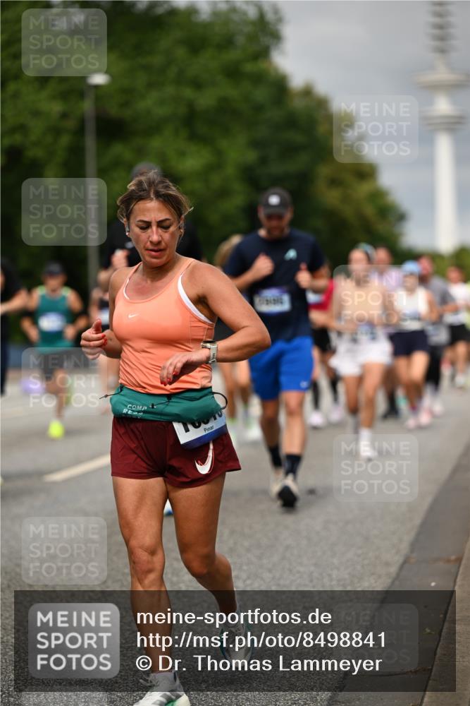 29.06.2025 - hella hamburg halbmarathon Dr. Thomas Lammeyer http://msf.ph/oto/8498841 29.06.2025 10:23:50 Kennedybrücke 1159, 1160, 1708, 2405, 2703, 2795, 2918, 2993, 2995, 3446, 3631, 4170, 4562, 4570, 4979, 5035, 5178, 5251, 5397, 5429, 5878, 6249, 6796, 6797, 6872, 6874, 6939, 7137, 7248, 7249, 7647, 7836, 8427, 8537, 8778, 10349, 10540, 10594, 10966, 11036, 11247 meine-sportfotos.de