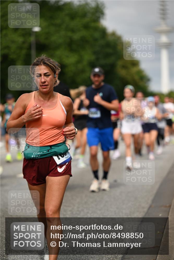 29.06.2025 - hella hamburg halbmarathon Dr. Thomas Lammeyer http://msf.ph/oto/8498850 29.06.2025 10:23:50 Kennedybrücke 1159, 1160, 1708, 2405, 2703, 2795, 2918, 2993, 2995, 3446, 3631, 4170, 4562, 4570, 4979, 5035, 5178, 5251, 5397, 5429, 5878, 6249, 6796, 6797, 6872, 6874, 6939, 7137, 7248, 7249, 7647, 7836, 8427, 8537, 8778, 10349, 10540, 10594, 10966, 11036, 11247 meine-sportfotos.de