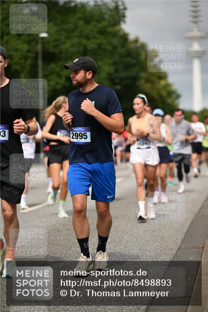 29.06.2025 - hella hamburg halbmarathon Dr. Thomas Lammeyer http://msf.ph/oto/8498893 29.06.2025 10:23:52 Kennedybrücke 1145, 1159, 1160, 1708, 2405, 2703, 2795, 2918, 2993, 2995, 3446, 3631, 4170, 4562, 4570, 4979, 5035, 5178, 5251, 5397, 5429, 5556, 5834, 5878, 6249, 6796, 6797, 6872, 6874, 6939, 7137, 7248, 7249, 7647, 7836, 8427, 8537, 8778, 10349, 10540, 10594, 10966, 11036, 11247 meine-sportfotos.de