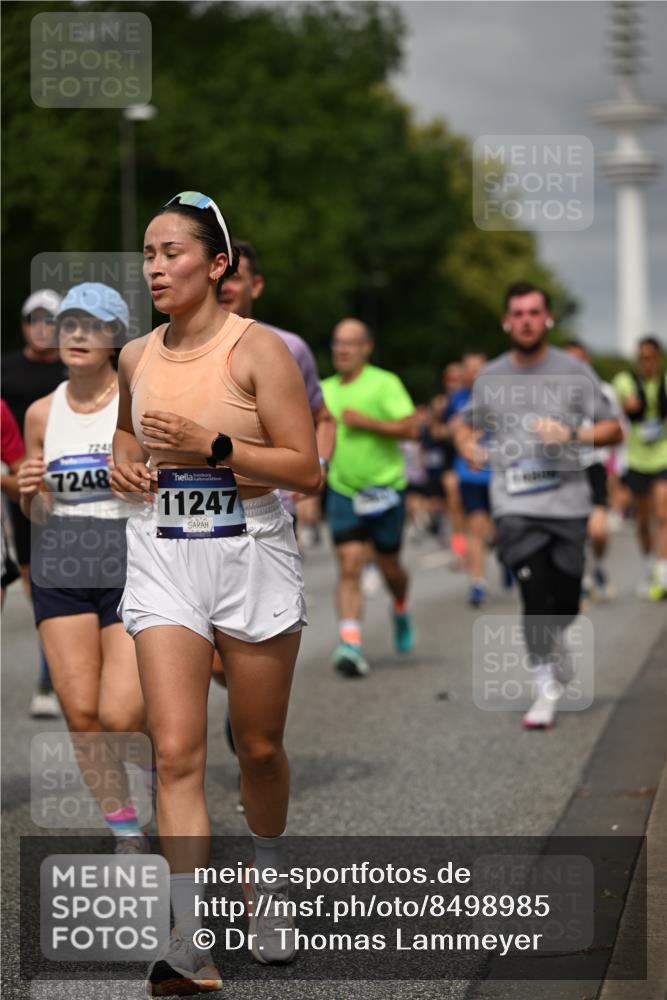 29.06.2025 - hella hamburg halbmarathon Dr. Thomas Lammeyer http://msf.ph/oto/8498985 29.06.2025 10:23:55 Kennedybrücke 1145, 2405, 2795, 2918, 2993, 2995, 3446, 3631, 4170, 4562, 4570, 4979, 5035, 5123, 5178, 5251, 5397, 5429, 5556, 5834, 5878, 6444, 6796, 6797, 6872, 6874, 6939, 7137, 7248, 7249, 7647, 7836, 7917, 8427, 8537, 8778, 10349, 10540, 10594, 10966, 11036, 11247 meine-sportfotos.de