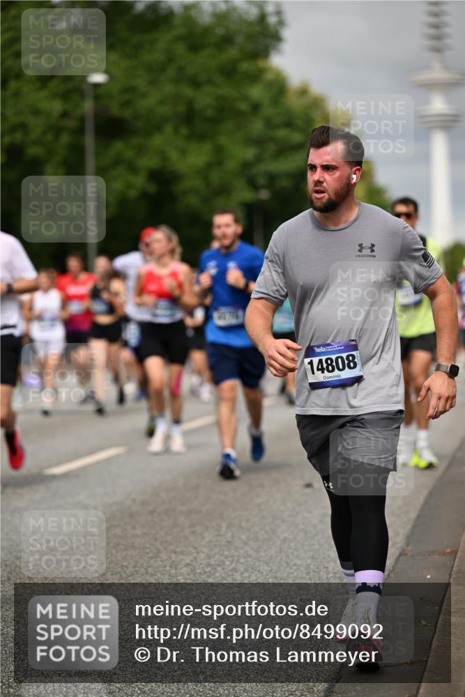 29.06.2025 - hella hamburg halbmarathon Dr. Thomas Lammeyer http://msf.ph/oto/8499092 29.06.2025 10:23:58 Kennedybrücke 1145, 2405, 2795, 2918, 2993, 2995, 3446, 3631, 3678, 4170, 4539, 4562, 4570, 4614, 4979, 5035, 5123, 5178, 5251, 5397, 5429, 5556, 5834, 5849, 5878, 6444, 6796, 6797, 6872, 6874, 6939, 7137, 7248, 7249, 7647, 7836, 7917, 8427, 8537, 8778, 10349, 10594, 10622, 10966, 11028, 11036, 11247 meine-sportfotos.de