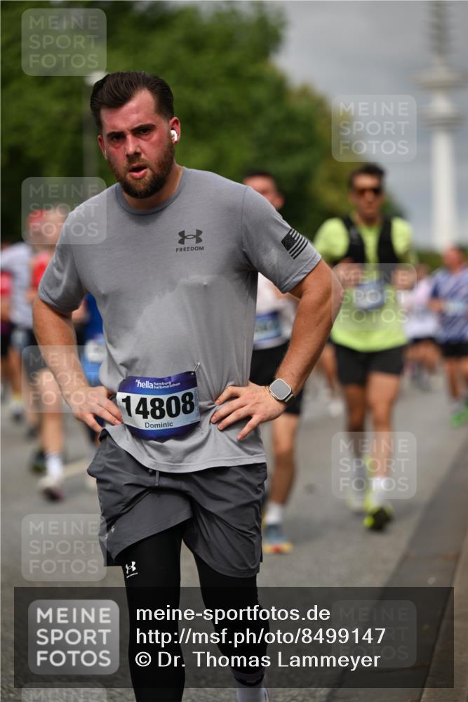 29.06.2025 - hella hamburg halbmarathon Dr. Thomas Lammeyer http://msf.ph/oto/8499147 29.06.2025 10:23:59 Kennedybrücke 1145, 2405, 2795, 2918, 2993, 2995, 3446, 3631, 3678, 4170, 4539, 4562, 4570, 4614, 4979, 5035, 5123, 5178, 5251, 5397, 5429, 5556, 5834, 5849, 5878, 6444, 6796, 6797, 6872, 6874, 6939, 7137, 7248, 7249, 7647, 7836, 7917, 8427, 8537, 8778, 10349, 10594, 10622, 10966, 11028, 11036, 11247 meine-sportfotos.de