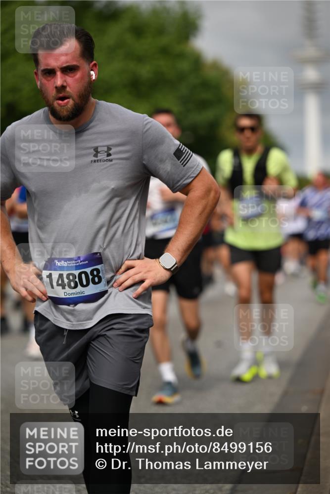29.06.2025 - hella hamburg halbmarathon Dr. Thomas Lammeyer http://msf.ph/oto/8499156 29.06.2025 10:24:00 Kennedybrücke 1145, 2405, 2795, 2918, 2993, 2995, 3278, 3446, 3631, 3678, 4170, 4539, 4562, 4570, 4614, 4979, 5035, 5123, 5178, 5251, 5397, 5429, 5556, 5834, 5849, 5878, 6444, 6796, 6797, 6872, 6874, 6939, 7137, 7248, 7249, 7647, 7744, 7836, 7917, 8427, 8537, 10349, 10594, 10622, 10966, 11028, 11036, 11247 meine-sportfotos.de