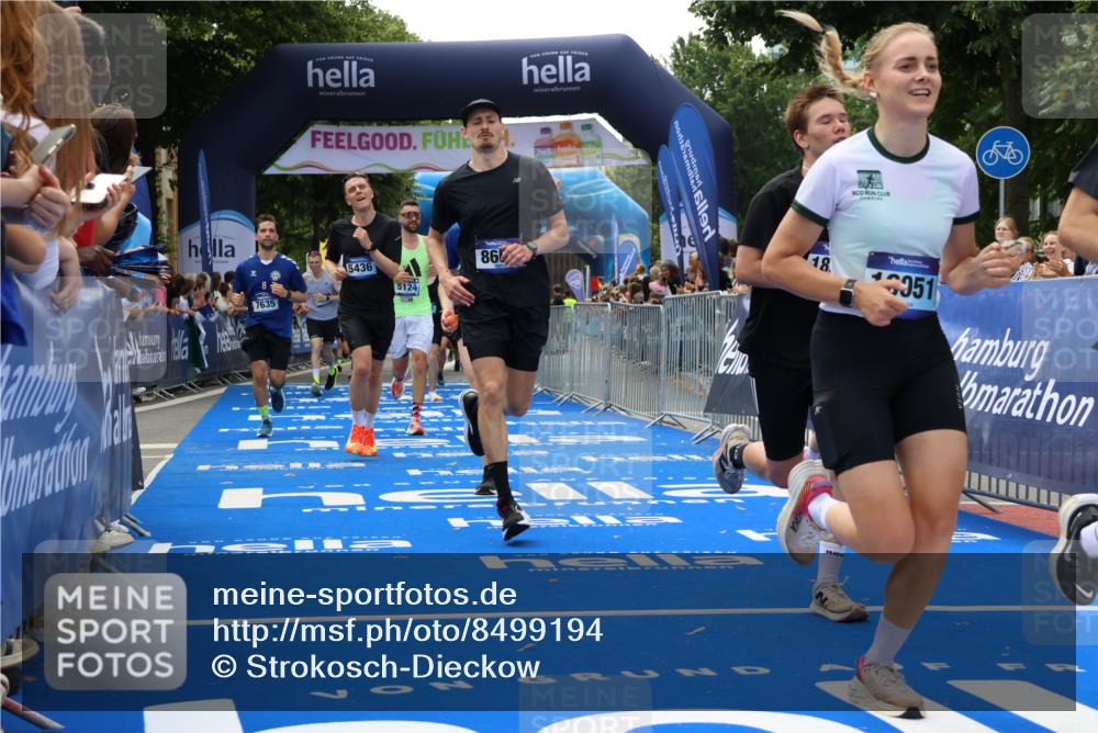 29.06.2025 - hella hamburg halbmarathon Strokosch-Dieckow http://msf.ph/oto/8499194 29.06.2025 10:43:25 Ziel 2653, 3109, 3124, 3146, 3928, 4080, 5124, 5436, 5506, 7635, 8664, 9931, 10237, 10246, 11648, 12623, 13348, 14484, 15921, 16338, 16720, 17391, 18274, 18513, 18775, 18810, 18942, 18987, 19009, 19051, 19229 meine-sportfotos.de